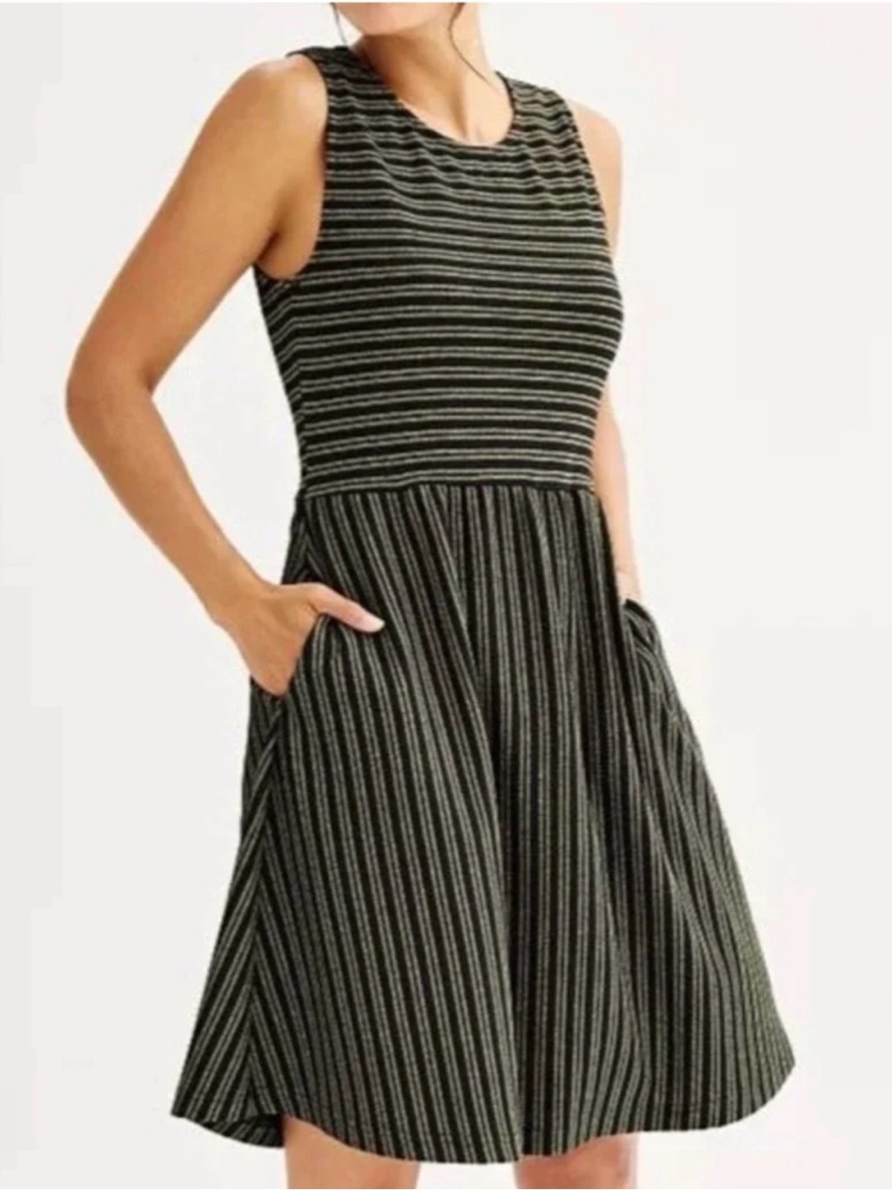 Draper James Black and Gold Striped Sleeveless Fit-and-Flare Dress NWT